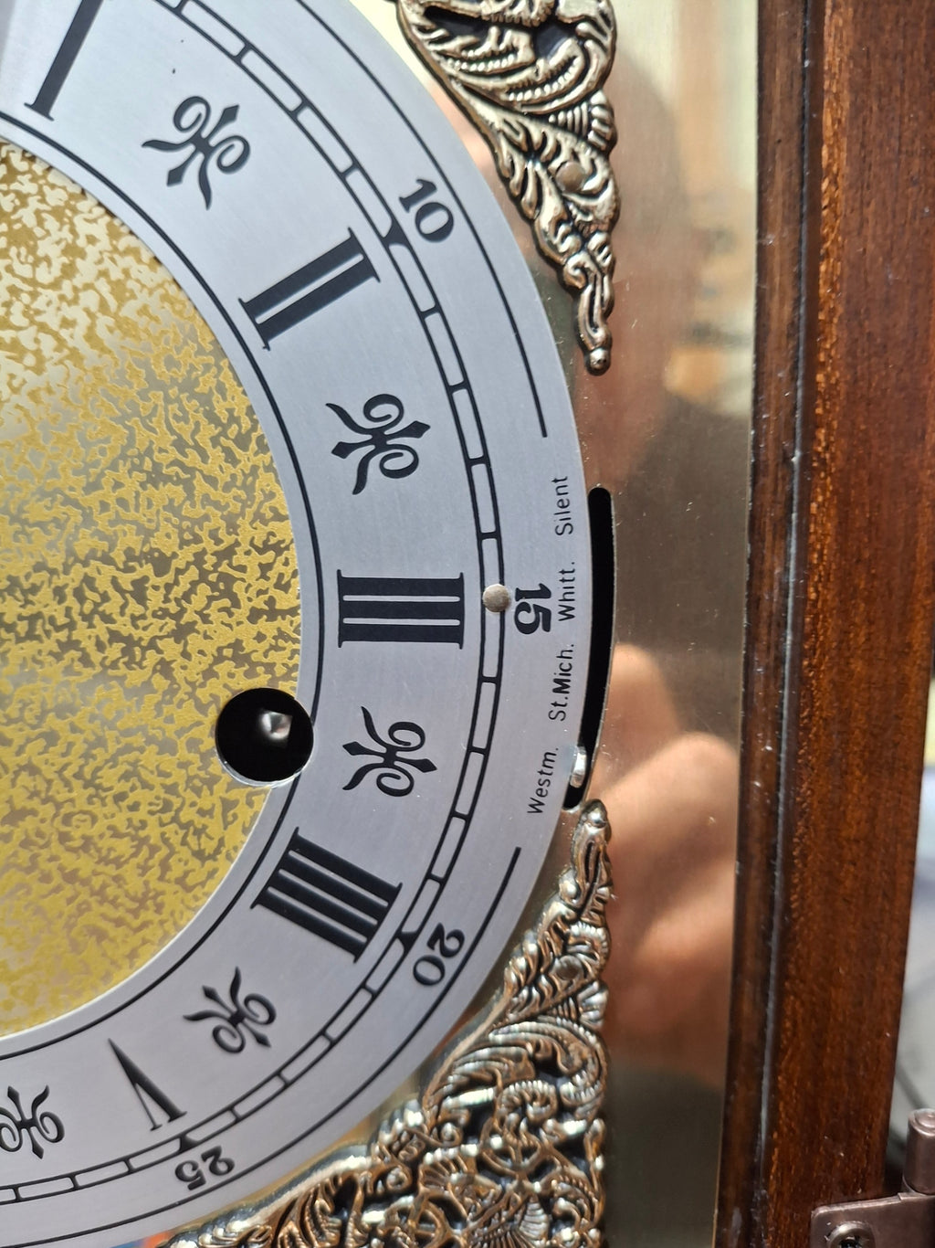 Howard MIller Mantel Clock 1050-020