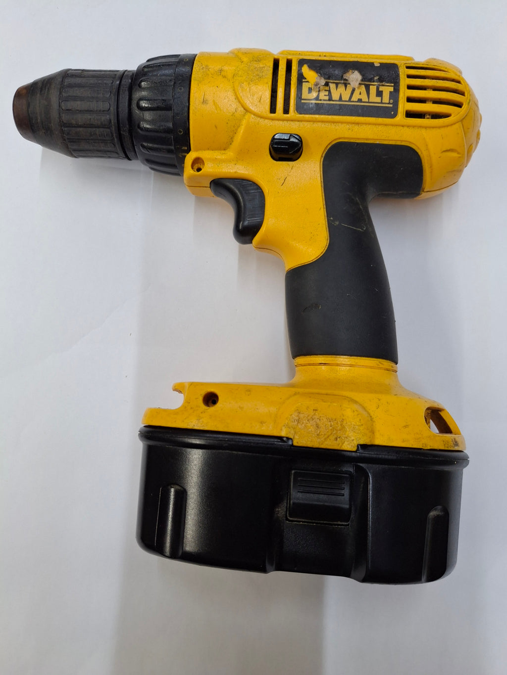 Used DeWalt DC759 drill with battery
