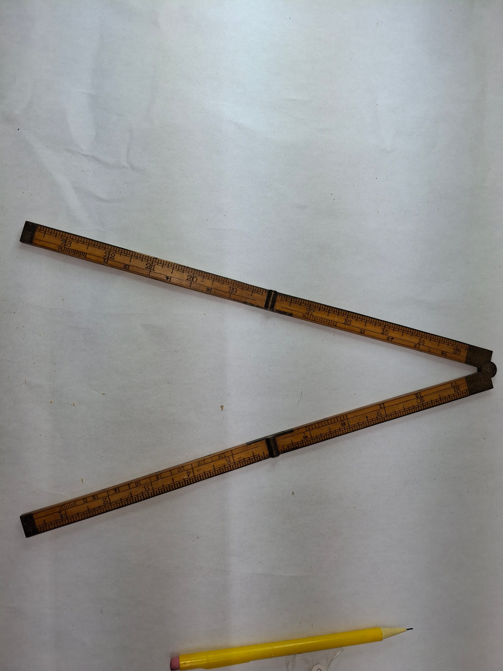 No 84, The C.S. co. 24 inc Folding Wooden Ruler